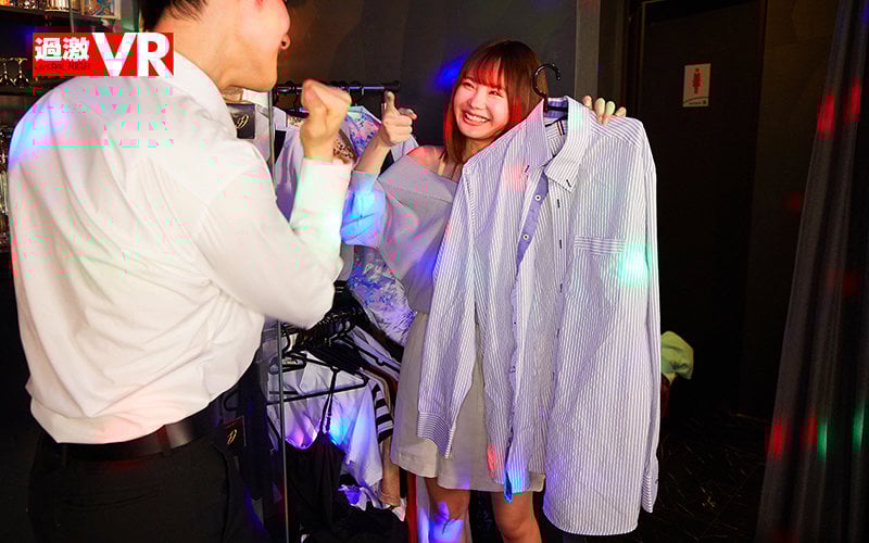 【VR】目黒Q店全面協力!松本いちかのマネージャーになって超リアルハプニングバー体験!
