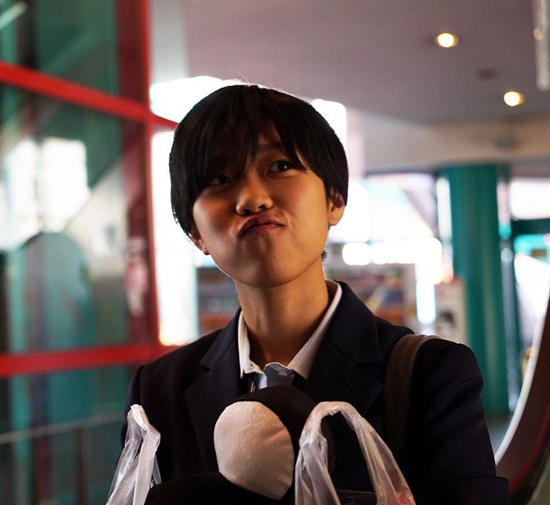 【動画配信限定特典映像付】J○お散歩2「初体験がおじさんでSEXにはまっちゃったんです。」 ~健康的な身体は全身感度130%。性格よし子な上に(実は)どすけべ。 お父さんより年上のおじさんにイカされ続けるボーイッシュ部活女子校生~