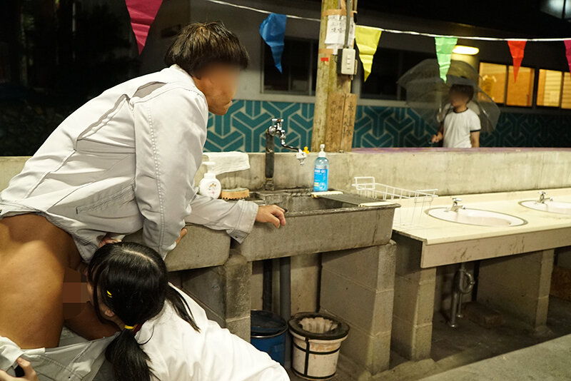 まさかこんなけなげなひよこ女子が…媚薬を盛られ理性完全崩壊!!ところかまわず異物オナニー!イキ漏らしアクメ!!