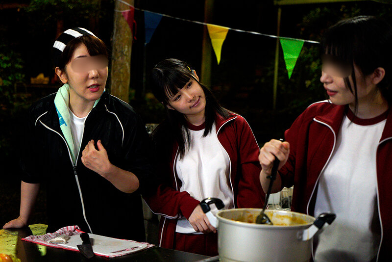 まさかこんなけなげなひよこ女子が…媚薬を盛られ理性完全崩壊!!ところかまわず異物オナニー!イキ漏らしアクメ!!