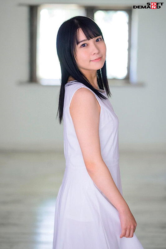 「きれいな顔こそ汚したくなる」フェラチオ大好き本物アイドルにザーメン合計10発射! 円井萌華