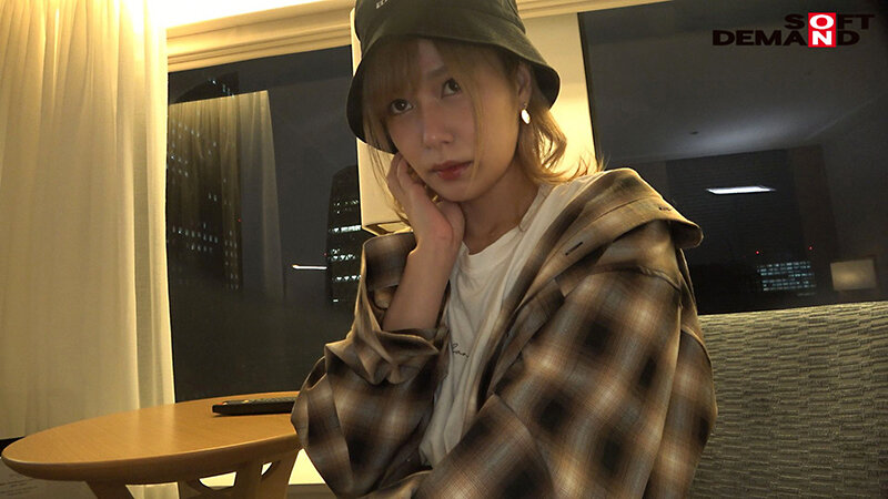 2段階NTR 1,弱みを握った男に彼女とのハメ撮りを献上させる。 2,その後、断れない彼女を無茶苦茶ハメる。