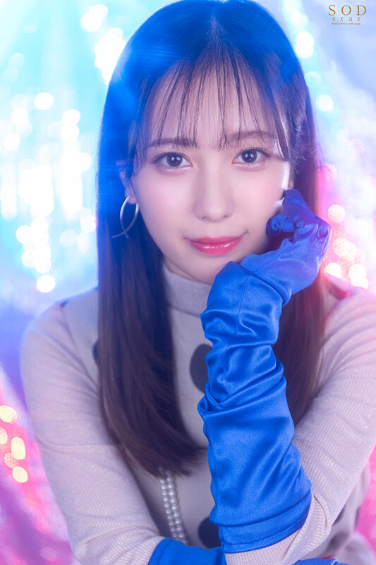 小湊よつ葉に見つめられながら至福の射精体験!ゾクゾク淫語でアナタの脳を支配しながらオナニーのお手伝いしてあげる【圧倒的4K映像でヌク!】