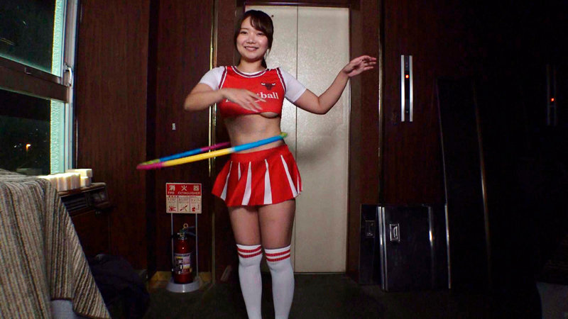 立ちバック露出 スレンダー巨尻美女を＃公園＃駐車場＃屋上＃ホテル… 後ろから突きまくって膝ガックガク性交