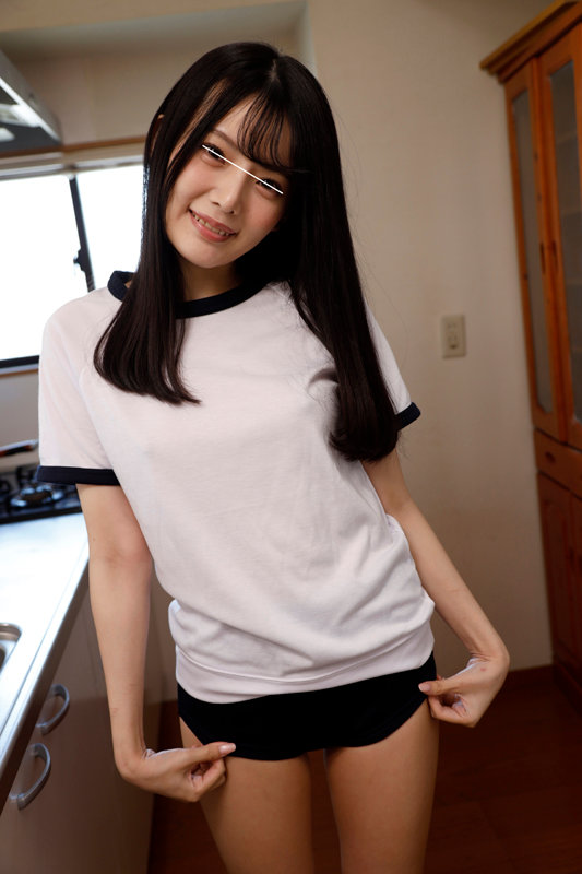 ブルマ穿いて欲しいんでしょ！この変態さん！2 どうしてもお兄ちゃんとエッチしたいブラコン女子○生の妹が、兄の隠していたブルマ体操着を発見！！妹のブルマ体操着姿にフル勃起して、ついに一線を越え擦りつけハメてしまった！