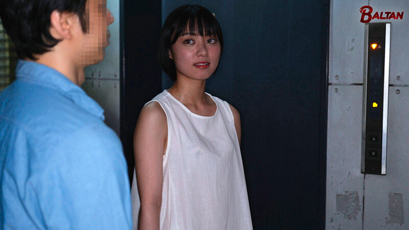 天使のように純潔な見た目をした彼女はぶっ壊れセックスカルトビッチ もなみ鈴