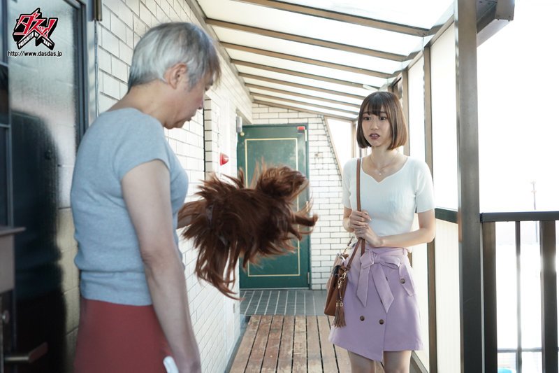 隣人に俺の妻が寝取られて。「薄壁越しに罵られた女装親父の怒り」編 黒川すみれ