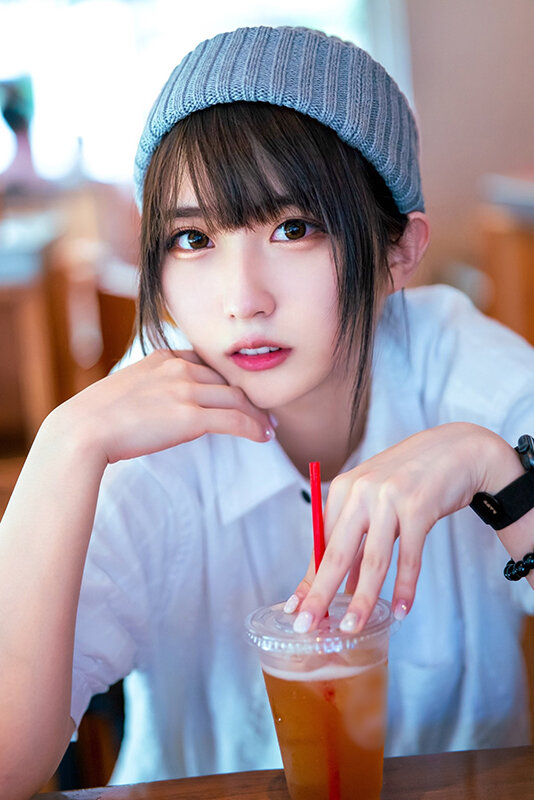 素人大学生【限定】ジェンダーレス女子 マリ(22)身体は女、中身は男の子。女子も惚れるカッコイイ男子ファッション♀に生チンコぶっ挿し鬼パコ中出し!!イケメンだったあの子がメス声