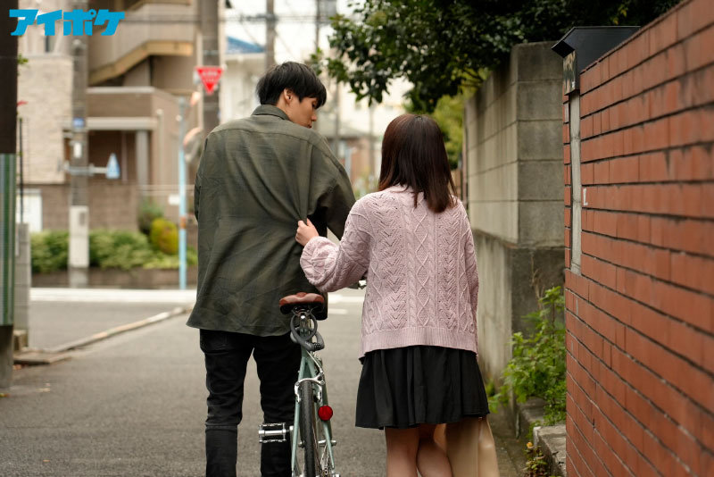 私がAV女優になった理由(ワケ) 密かに好きだった親友の彼氏に好きなAV女優に似てると口説かれAVのようなアブノーマルプレイをヤリまくった3日間 二葉エマ