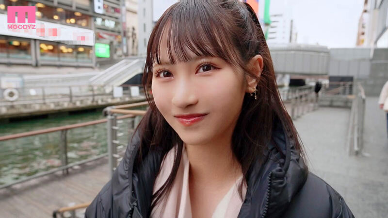 デビュー3周年記念企画!地元の大阪で初恋相手と!逆ナンと!AVデビュー男優と!凱旋SEX旅行スペシャル!! 小野六花