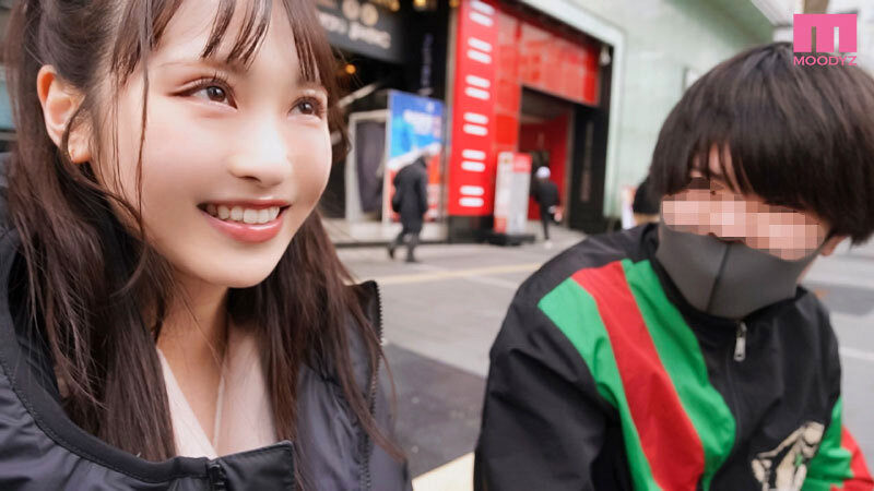 デビュー3周年記念企画!地元の大阪で初恋相手と!逆ナンと!AVデビュー男優と!凱旋SEX旅行スペシャル!! 小野六花