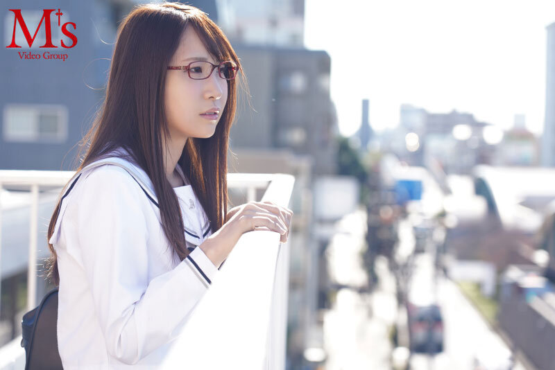 どうせなら…最後に1発ヤラせてくれ!!! 容姿端麗で成績優秀な無気力美少女に童貞キモオタ絶倫男が性欲全開たなぼた種付けピストン 五十嵐清華