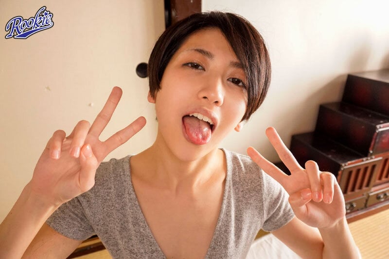 ボーイッシュ地味娘の究極エゴマゾSEX ショートカット少女がS男にグッチャグチャにされてヘロヘロアへ顔になるまでとにかくイキまくる! 水谷梨明日