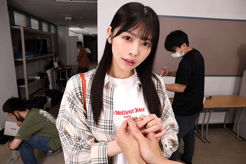【VR】森日向子に告白したらどうなっちゃうの? 初めてのAV現場、絶倫早漏のボクは大好きな女優に面白オカしく射精されて…