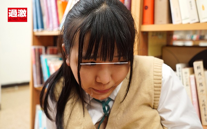 ナチュラルハイ20周年記念作品 図書館で声も出せず糸引くほど愛液が溢れ出す敏感娘厳選コレクション50人 3枚組12時間+新作撮り下ろし