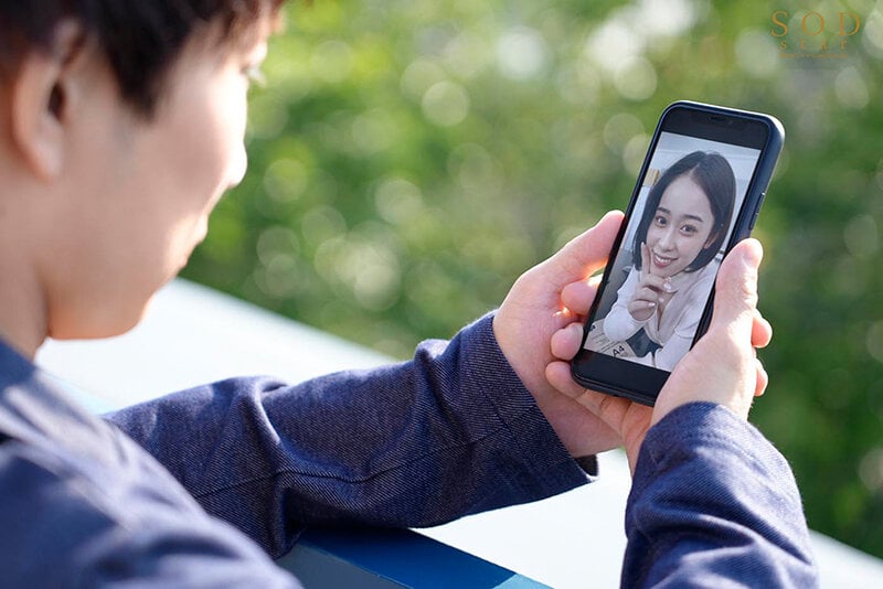 「カラダだけの関係の方が楽でしょ?」社内で一番あざとい女と、都合の良いセフレの関係で何度もセックスしたが、本気で君を好きになってしまった… MINAMO