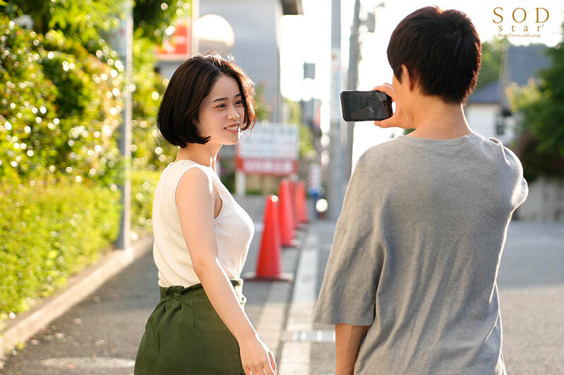 「カラダだけの関係の方が楽でしょ?」社内で一番あざとい女と、都合の良いセフレの関係で何度もセックスしたが、本気で君を好きになってしまった… MINAMO