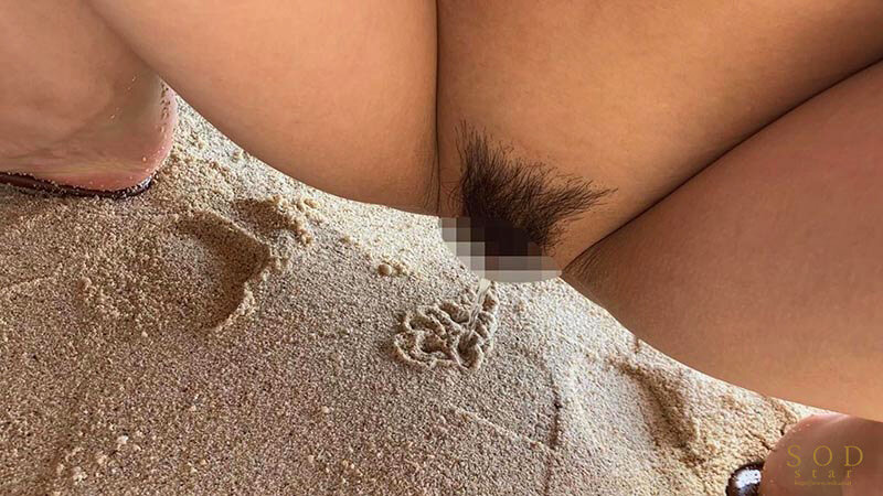 【夏といえば水着!SODstar全員ビキニ祭】ドキドキの初露出!アスリート‘新海咲’ 南国イチャラブデートで露出SEX