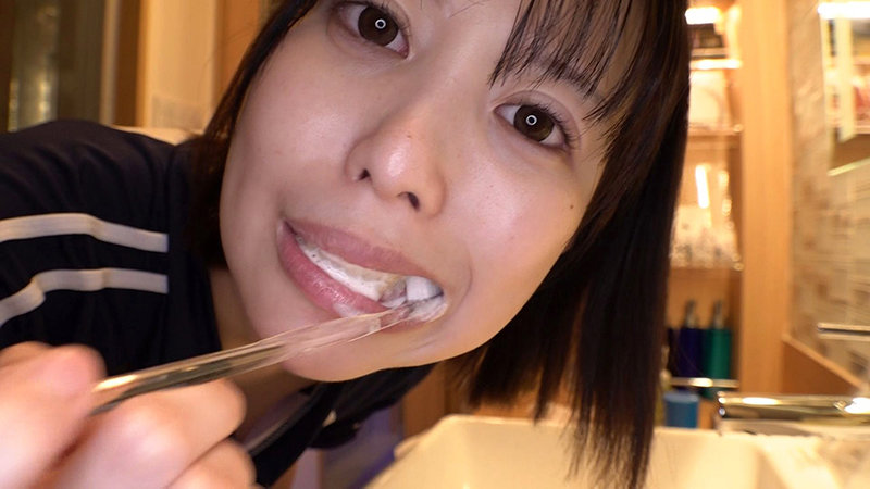 精飲人形 フェラチオ大好き甘えんぼ娘ちゃんと着せ替え露出デート