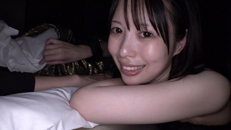 精飲人形 フェラチオ大好き甘えんぼ娘ちゃんと着せ替え露出デート