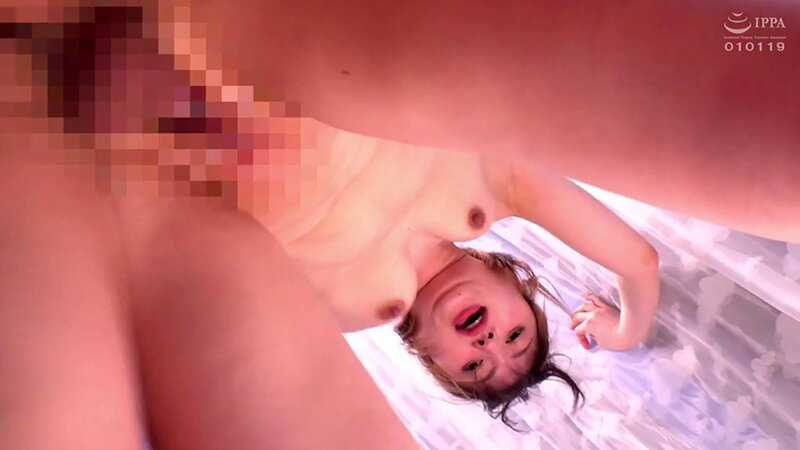 ココナッツ香る夏ギャルが挑戦する手コキ射精チャレンジ! 遅漏すぎデカチンを15分以内にどっぴゅん発射できたら賞金15万円! 「ギン勃ちで熱くてドクドク…照」と赤面した素人ビキニ娘は、覚醒デカマラの連続中出しも受け入れてしまうのか!マジックミラー号…~かおり編~