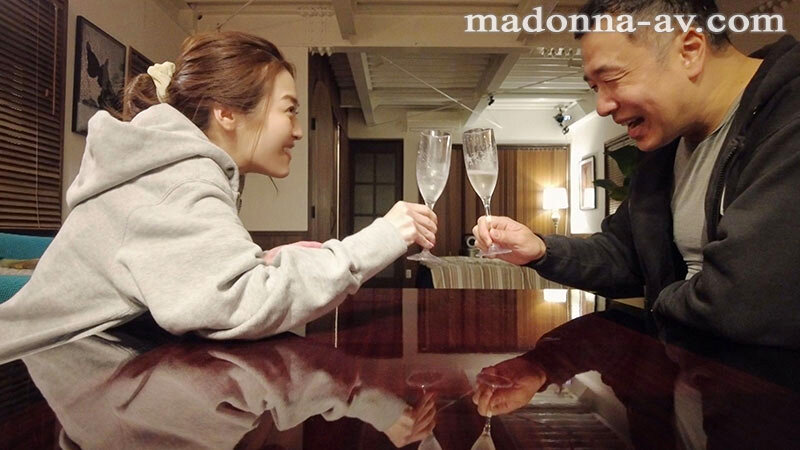 今夜はキミを寝かさない…極上の人妻とお泊り中出しスイートルーム 超人気専属『藤かんな』に24時間ず~っと痴女られる!!