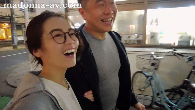 今夜はキミを寝かさない…極上の人妻とお泊り中出しスイートルーム 超人気専属『藤かんな』に24時間ず~っと痴女られる!!