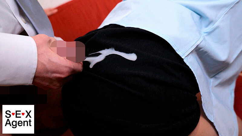 着衣尻ザーメンぶっかけ