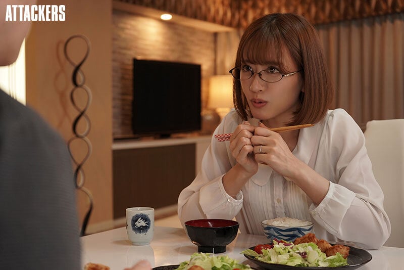 僕の妻はどうやら昔、調教されていたらしい。 希島あいり