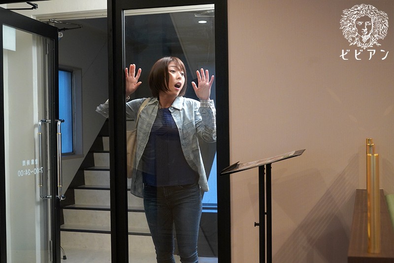 奏音かのんレズ解禁 奏音かのんにひと目ぼれした阿部乃みくが土下座懇願してレズ解禁を勝ち取るまでの一部始終。