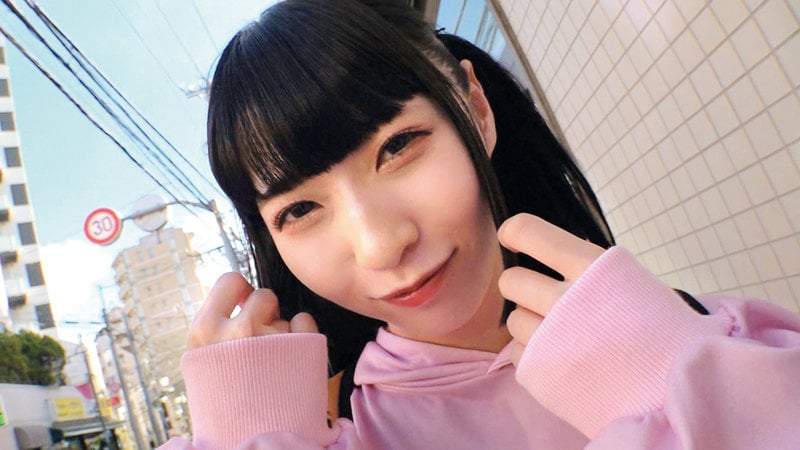 ゴム無しセックスしか勝たん！トー横界隈に流れ着いたぴえん系地雷女子のパイパンマ〇コに生中出し！ める