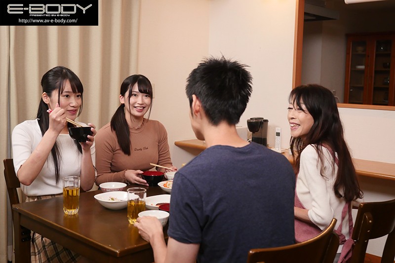 両親が居ない間に巨乳姉妹と布団の中で… 2人に川の字で挟まれて密着スロー生ハメ性交 美園和花 高梨ゆあ