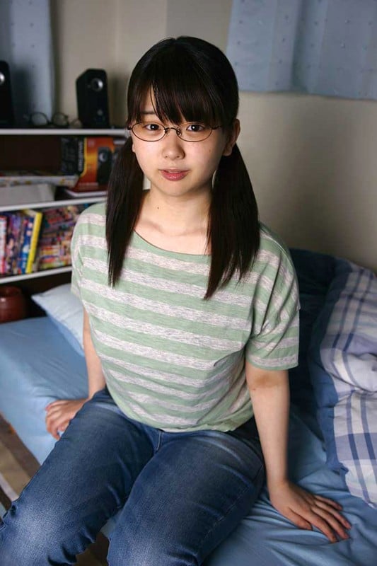 地味子は隠れ巨乳 30 まなみ