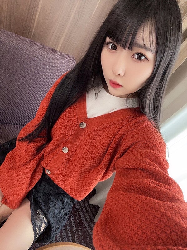 素人女子大生【限定】くるみちゃん22歳 毎日男遊びを繰り返す超過激清楚系ビッチJD 獲物を狩る目をしながらチンポしゃぶり自ら中出しを懇願!!