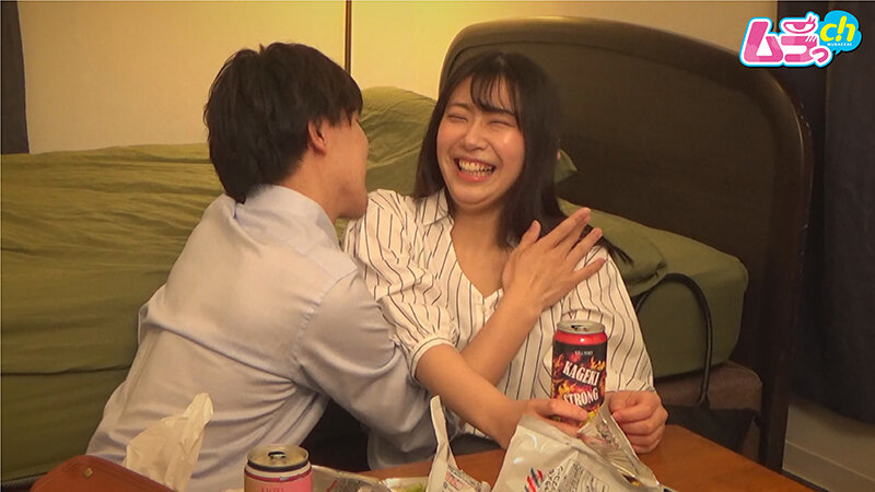 ニンゲン観察 自称サバサバ女は、ヤリチンの鉄板口説きに頬を赤らめマ●コを濡らすエロ女と化す