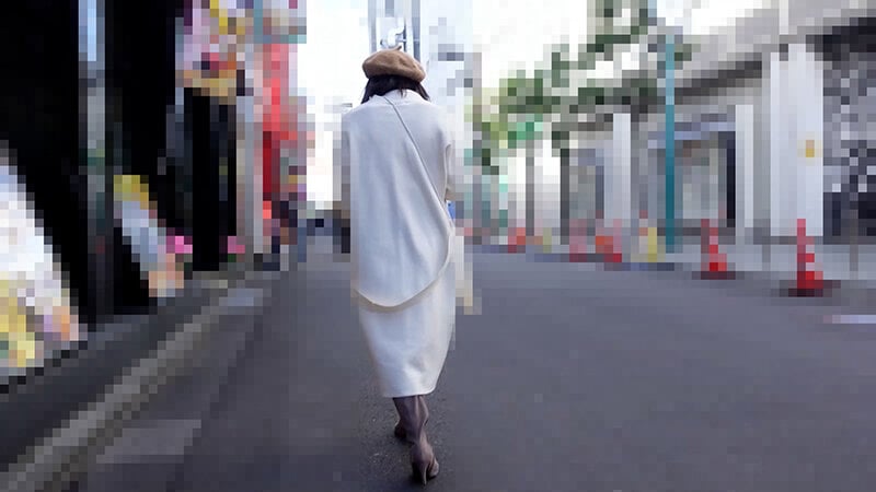 痴●電車#035 S級美人インフルエンサー中出しされて膣内炎上!