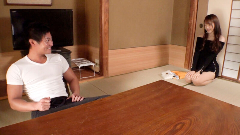 秘湯と秘技でおもてなし!温泉宿でハメまくった奇跡の美人シロウトちゃん 旅館専属の激カワコンパニオン×2 ガチカップル×2