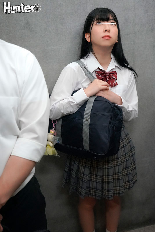 「今さら出てけなんて…三日も一緒にいるんだよ？」「えっ！？三日も？」「エッチなことしてもいいから…ダメ？」寂しがりやの女子がいつの間にか…