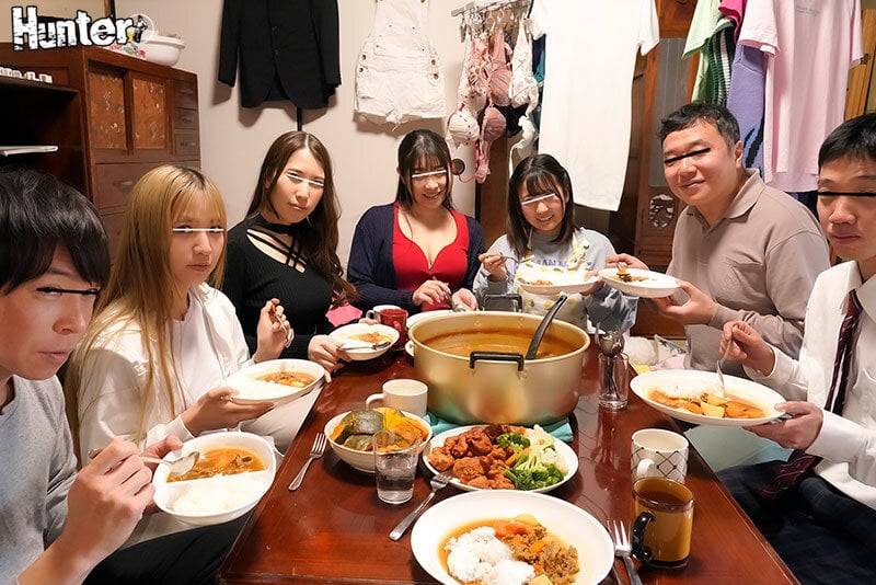 男女8人ワケ有り即席大家族。~家庭内セックスをしまくる血の繋がっていない私たち~離婚再婚を繰り返し血の繋がりがない兄妹・親子でセックスを…