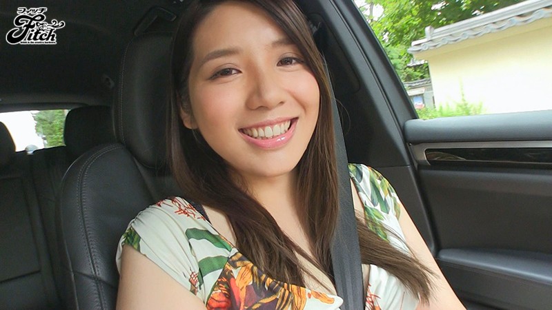 結婚を間近に控えた元子役タレントのハーフ美女が期間限定AVデビュー！ 碓氷れん