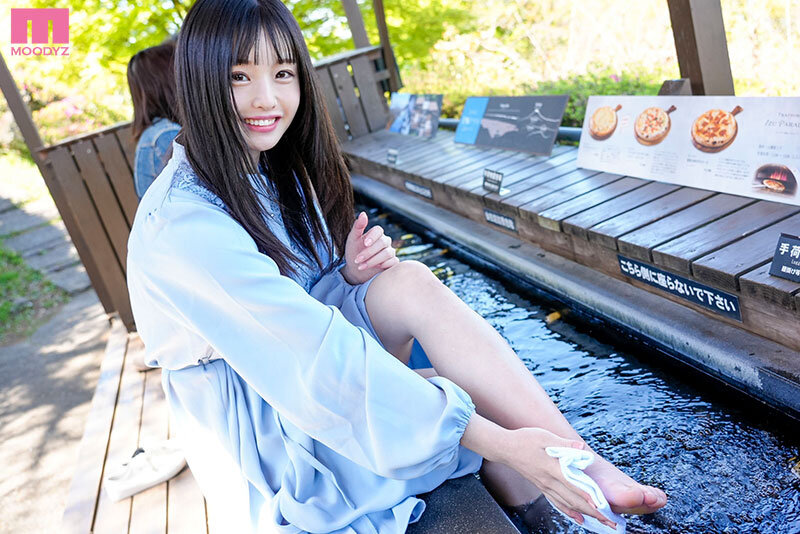 汗だくマジパコ!スケベ丸出し温泉旅行 照れて濡れてチ〇ポ大好きガチイキ大・痙・攣 月雲よる