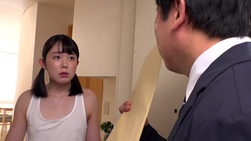 子供の頃から良く知っている友達の娘は常にノーブラ透け乳首 ふざけて乳首つまんだら予想外にウブな反応にたまらず何度もこっそりハメ続けたボク 双葉くるみ