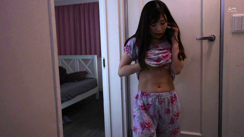 綺麗な近所の奥さんが 弘中優