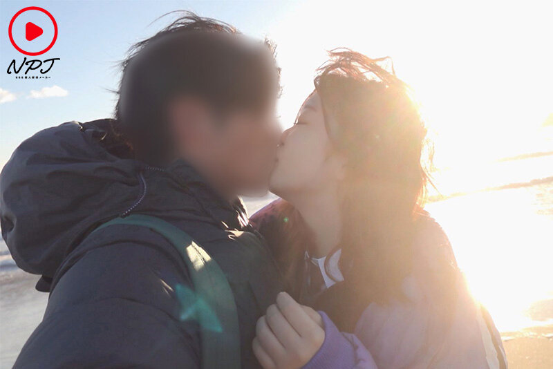 キスだけで濡れるJ● 終業式の日、学校終わりに年上好き女子を車で連れ回してベロキス中出し鎌倉デート