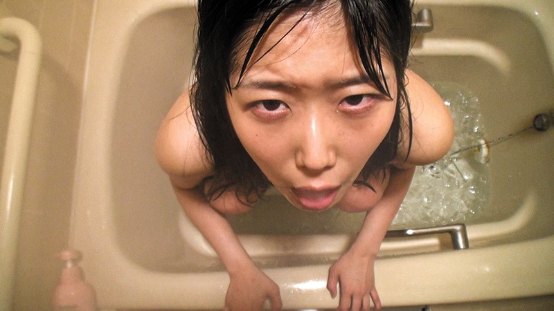 冷蔵庫いもーと ほーる 妹を冷蔵庫に閉じ込めたら、彼女は凍えてただの「穴」になってた。 前乃菜々