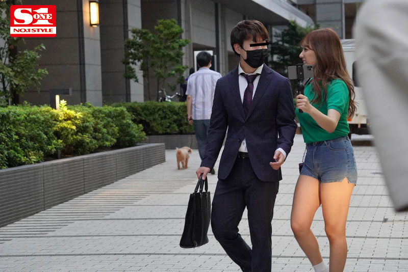 S1が小宵こなんに無茶振り逆ナン指令! 一流女優の痴女テクで素人を骨抜きにするまで帰れまSEX!