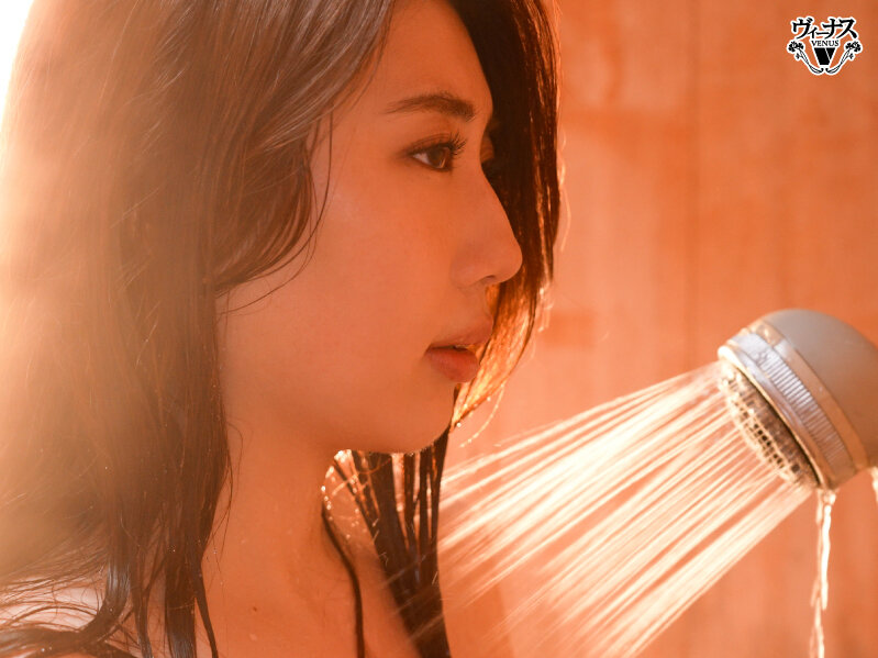 先輩の奥さんと即ハメW不倫 最高の浮気相手と時間の許す限りフルでまぐわう会ったらヤルだけ中出しセックス 花渕なつ