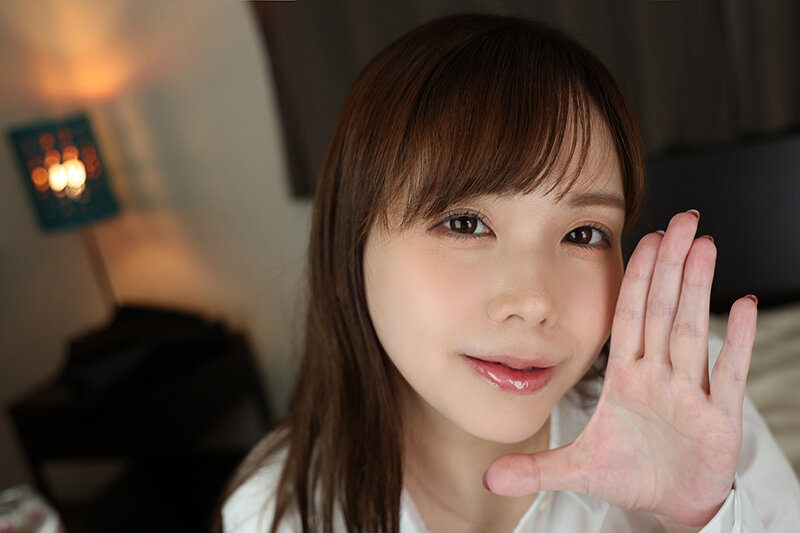 【VR】ゲリラ豪雨×相部屋 フェラ暴君の女上司にメチャクチャ抜かれまくる夜 月見伊織