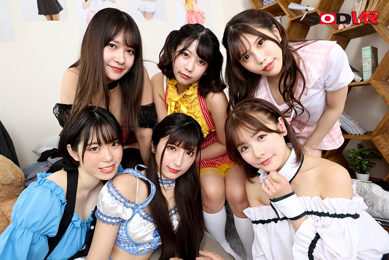 【VR】超全身舐めアイドル究極ハーレムVR 大好きな推しのアイドルたちに囲まれチ○ポはもちろん足の先から身体中、顔面まで全身同時舐め回し!さらに全員ナマ挿入アイドル孕ませ中出しSEX!!