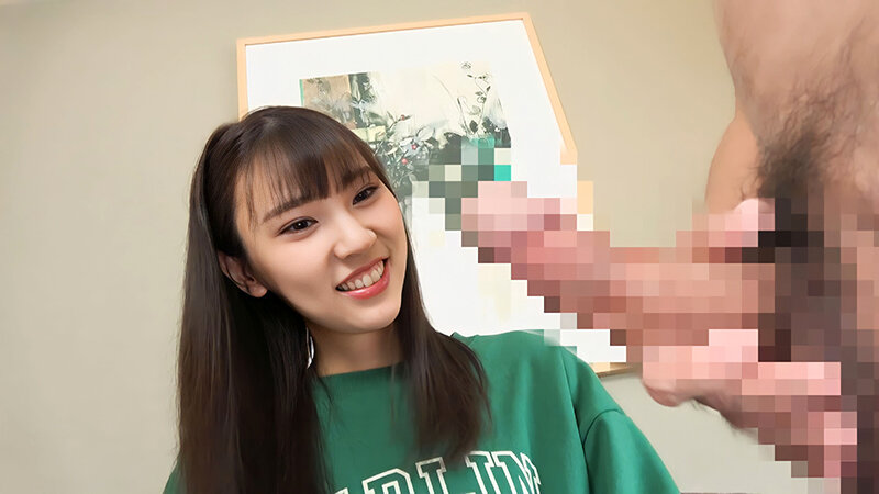 「ボクのおチ○チン触ってもらえませんか?」素人の女の子に手コキからフェラまでしてもらってスッキリ大量射精!02